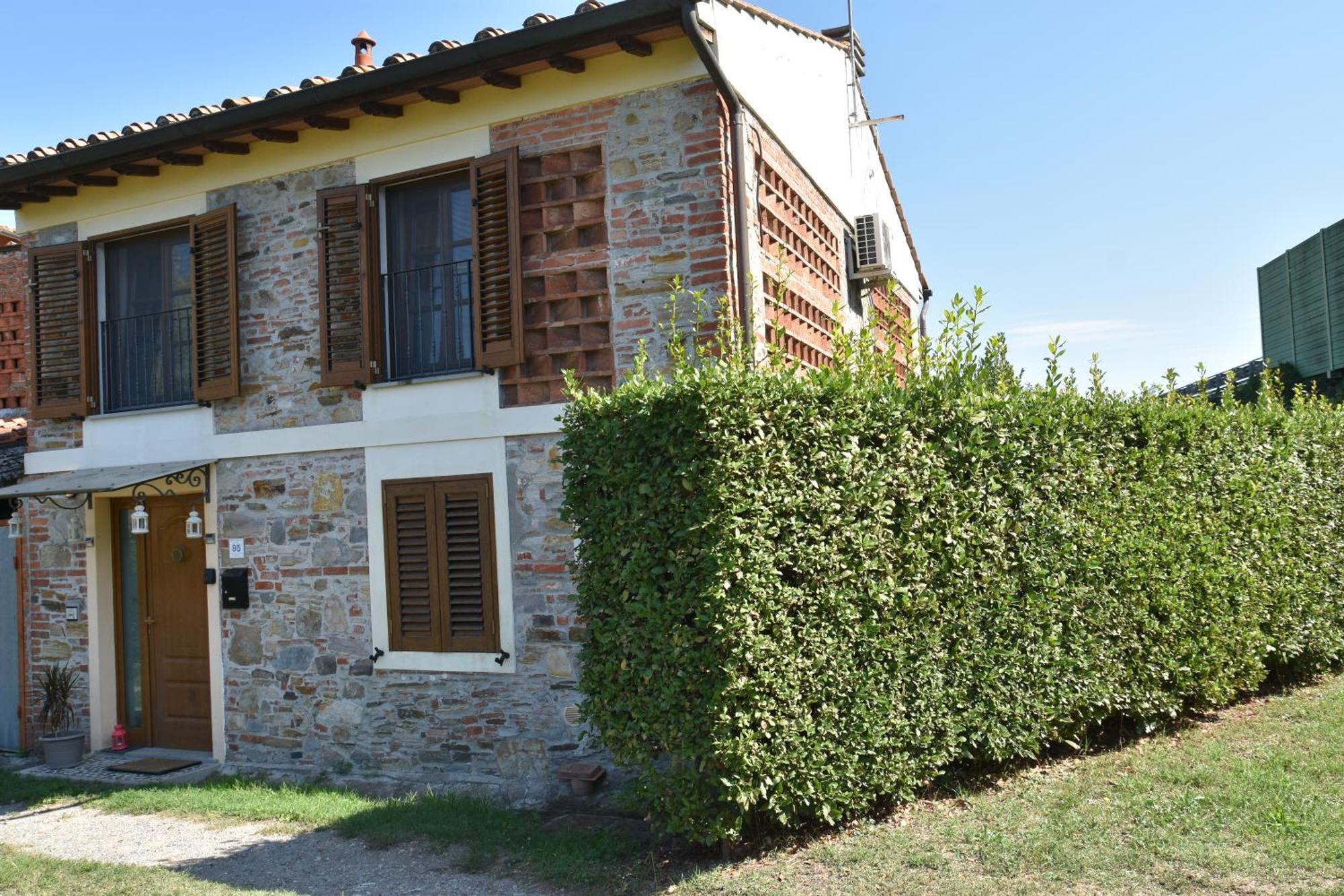 Appartamento Vacanze Sofia House Capannori Exteriör bild